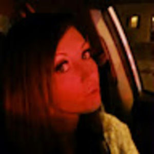 Meet your Posher, Kendra